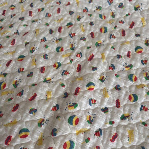 Vintage Handmade Baby Quilt - Picture 3 of 5